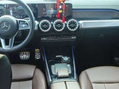 Mercedes-Benz GLB 220 Dynamic - ფოტო 11