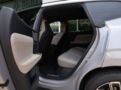 Volvo XC70 Plug-in Hybrid 2026 AWD Extended Range Plus - ფოტო 5