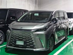 Lexus LM 500h Edition - ფოტო 1