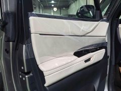 Lexus LM 500h Edition - ფოტო 14