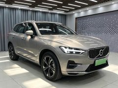 Volvo XC70 Plug-in Hybrid 2026 Two-Wheel Drive Long Range Core - ფოტო 3