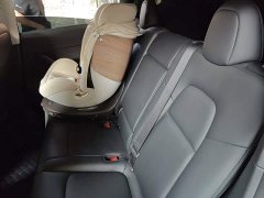 Tesla Model Y Long Range All-Wheel Drive 3D7 - ფოტო 18