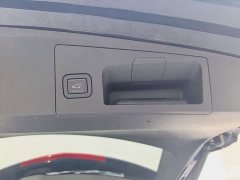 Cadillac XT5 2022 2.0T FWD Luxury - ფოტო 18