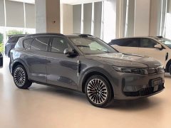 Voyah Lantu FREE Rear-Wheel Drive Qiankun Edition - ფოტო 3