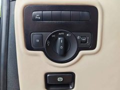Mercedes-Benz Vito 2023 2.0T Business Edition 7-Seater - ფოტო 12