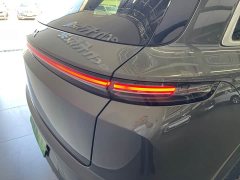 Li Auto L7 Pro - ფოტო 11