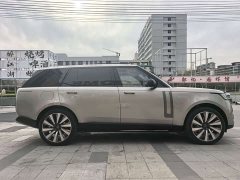 Land Rover Range Rover 2025 3.0L V6 400PS Extended Wheelbase Prestige Edition - ფოტო 11