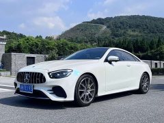 Mercedes-Benz E-Class (Imported) E 260 Coupe - ფოტო 1