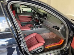 BMW 5 Series 530Li Luxury M Sport Package - ფოტო 12