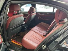 BMW 5 Series 530Li Luxury M Sport Package - ფოტო 18