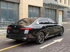 BMW 5 Series 2026 530Li Premier M Sport Package - ფოტო 4