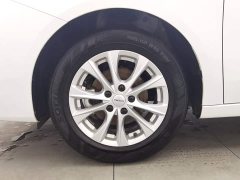 SAIC MG i5 2023 1.5L Manual Comfort Edition - ფოტო 17