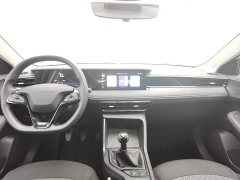 SAIC MG i5 2023 1.5L Manual Comfort Edition - ფოტო 5