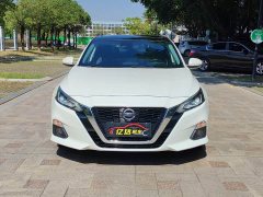 Nissan Teana 2.0L XL Comfort - ფოტო 2