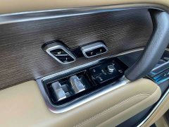 Land Rover Range Rover 3.0 L6 400PS Genesis Extended Edition - ფოტო 16