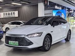 BYD Qin PLUS Champion Edition DM-i 55KM Leading - ფოტო 1