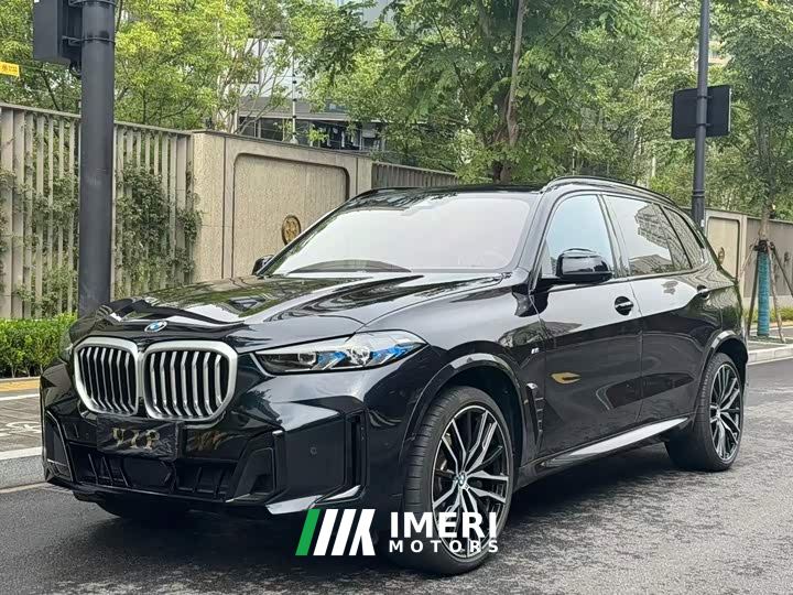 BMW X5 xDrive 40Li M Sport Midnight Edition