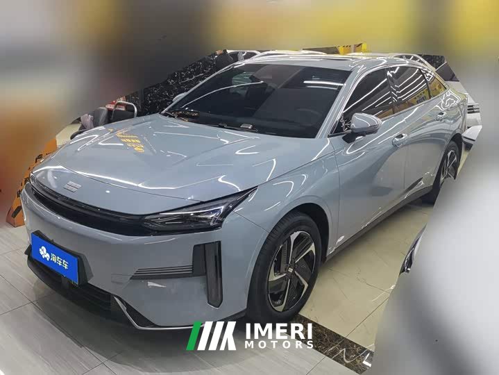 Geely Galaxy L6 EM-i 140km Explorer Edition
