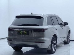 Li Auto ONE Extended Range 6-Seater - ფოტო 14