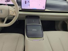 Buick Zhijing L7 Extended Range Avvia - ფოტო 16