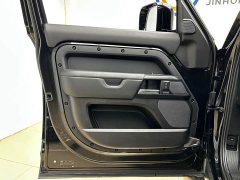 Land Rover Defender 110 5.0T V8 - ფოტო 6