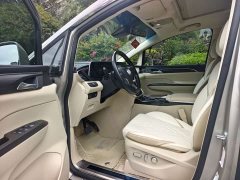 Buick GL8 ES Luxe Enjoyment Edition - ფოტო 8
