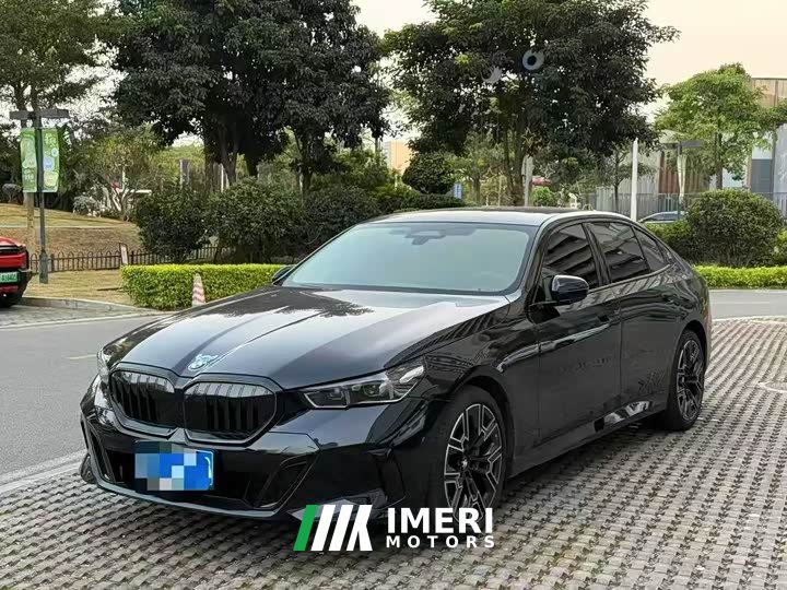 BMW 5 Series 530Li Luxury M Sport Package