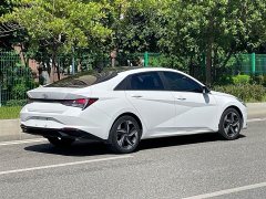 Hyundai Elantra 1.5L CVT GLX Elite - ფოტო 20