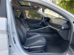 Hyundai Elantra 1.5L CVT GLX Elite - ფოტო 7