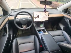 Tesla Model Y Standard Range RWD - ფოტო 5