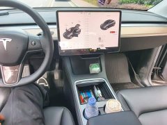 Tesla Model Y Standard Range RWD - ფოტო 9