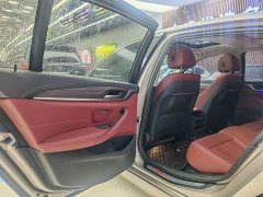 BMW 5 Series 530Li Premier Luxury Package - ფოტო 11