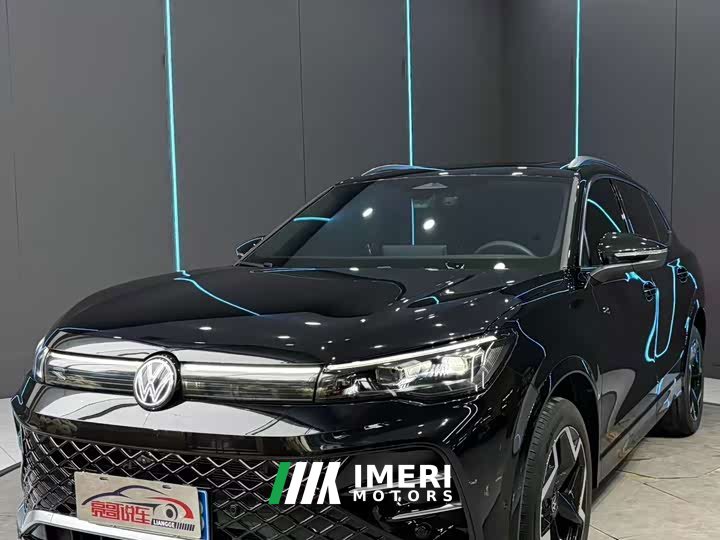 Volkswagen Tiguan L PRO 380TSI 2WD R-Line Smart Leading Edition