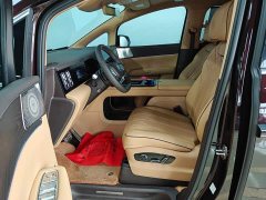 Denza D9 Gen 2 EV RWD Flash Charge Luxury Edition - ფოტო 7
