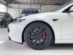 Tesla Model 3 2026 High-Performance AWD Version - ფოტო 3