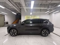 Li Auto ONE Extended Range 6-Seater - ფოტო 3
