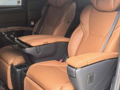 Toyota Vellfire 2024 Crown Hybrid 2.5L Executive Premier Edition - ფოტო 7