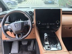 Toyota Vellfire 2024 Crown Hybrid 2.5L Executive Premier Edition - ფოტო 8