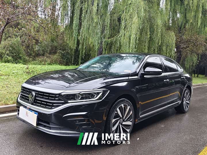 Volkswagen Passat 380TSI Premier - ავტომობილი ჩინეთიდან