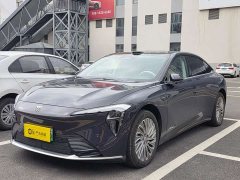 Buick Zhijing L7 Extended Range Avvia - ფოტო 1