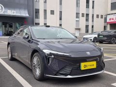 Buick Zhijing L7 Extended Range Avvia - ფოტო 3