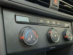 Volkswagen Lavida 1.5L Automatic Comfort - ფოტო 18
