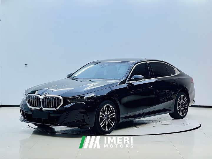 BMW 5 Series 530Li Premier M Sport Package - ავტომობილი ჩინეთიდან