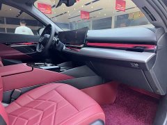 BMW 5 Series 530Li Premier M Sport Package - ფოტო 17