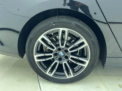 BMW 5 Series 530Li Premier M Sport Package - ფოტო 19