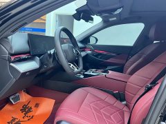 BMW 5 Series 530Li Premier M Sport Package - ფოტო 4