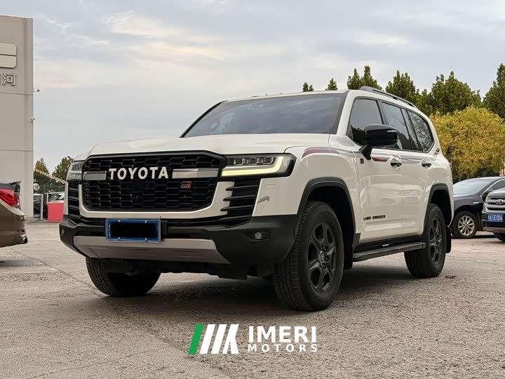Toyota Land Cruiser (Imported) 3.5L Middle East version