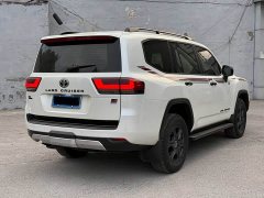 Toyota Land Cruiser (Imported) 3.5L Middle East version - ფოტო 3