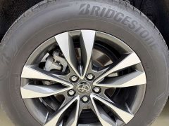 Toyota Gravia 2.5L Hybrid Luxury - ფოტო 10