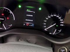 Toyota Gravia 2.5L Hybrid Luxury - ფოტო 5